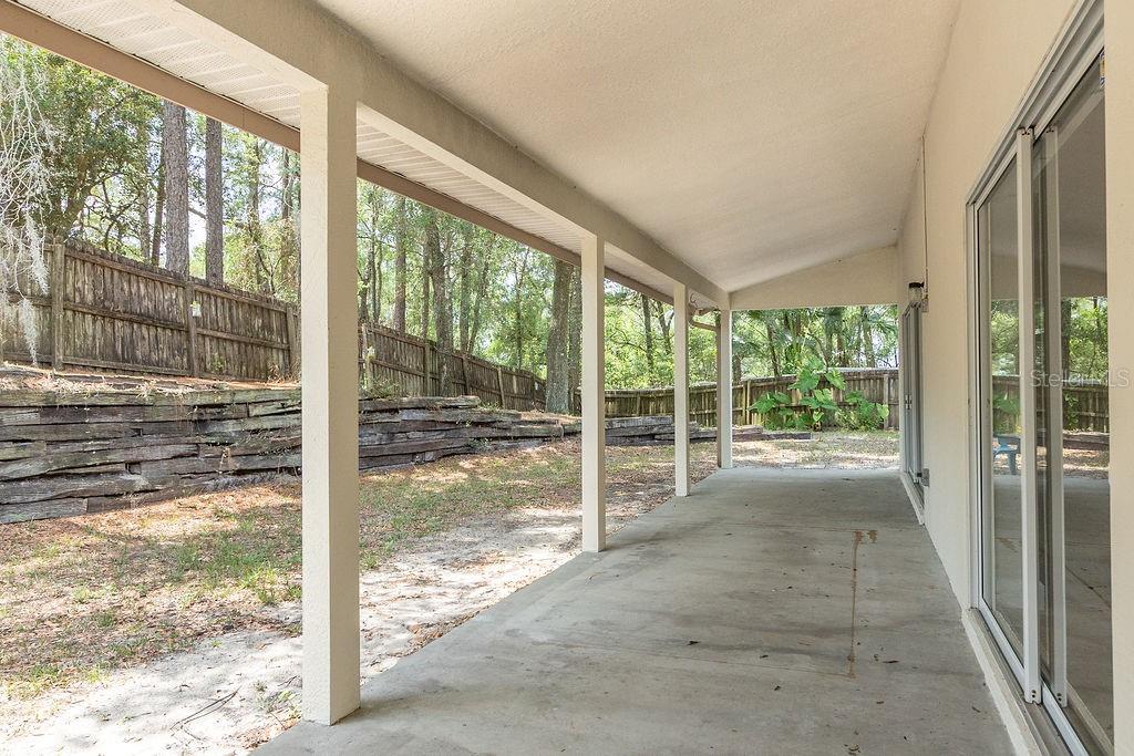 Image 24 of 27 For 1425 Whispering Woods Way