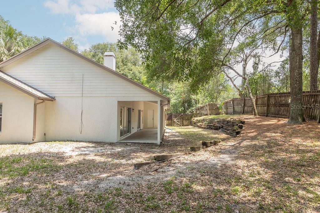 Image 27 of 27 For 1425 Whispering Woods Way