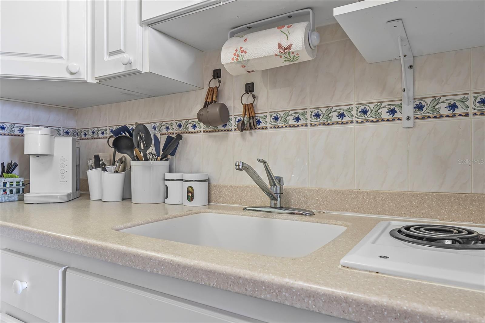 Image 4 of 22 For 2700 Atlantic Avenue 403