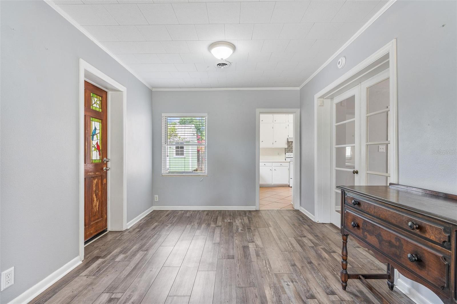 Image 11 of 48 For 1411 Cliff Avenue