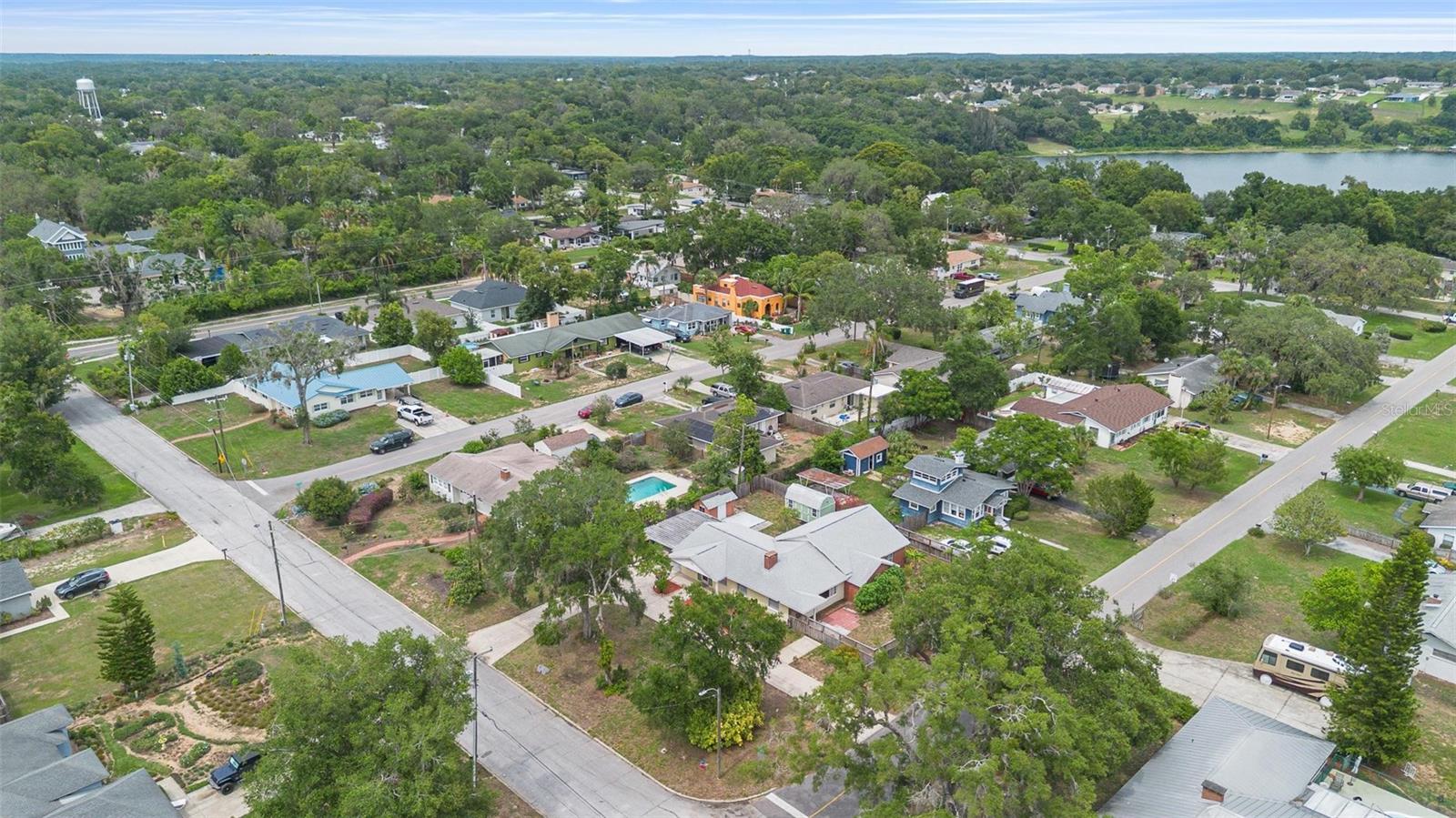 Image 42 of 48 For 1411 Cliff Avenue