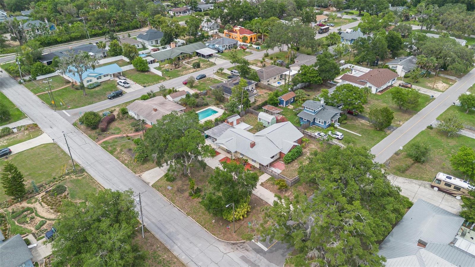 Image 43 of 48 For 1411 Cliff Avenue