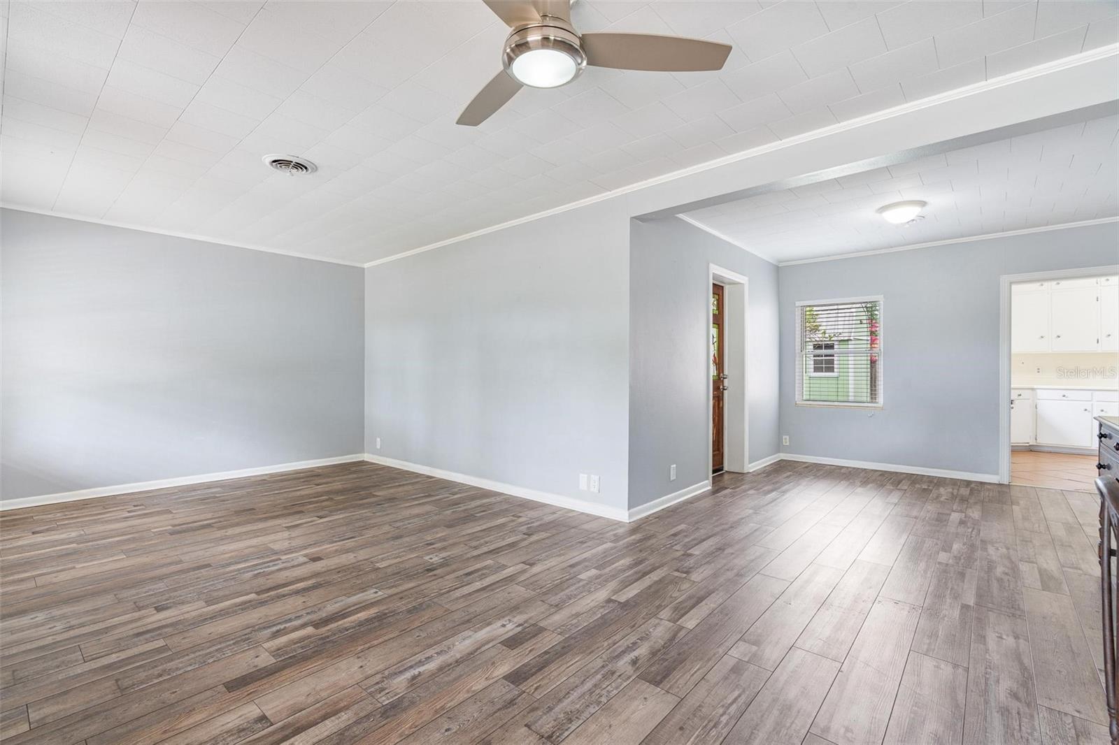 Image 6 of 48 For 1411 Cliff Avenue