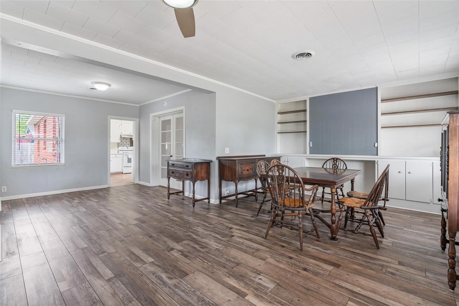 Image 9 of 48 For 1411 Cliff Avenue