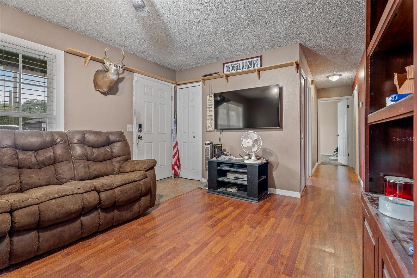 Image 6 of 25 For 137 Fort Smith Boulevard