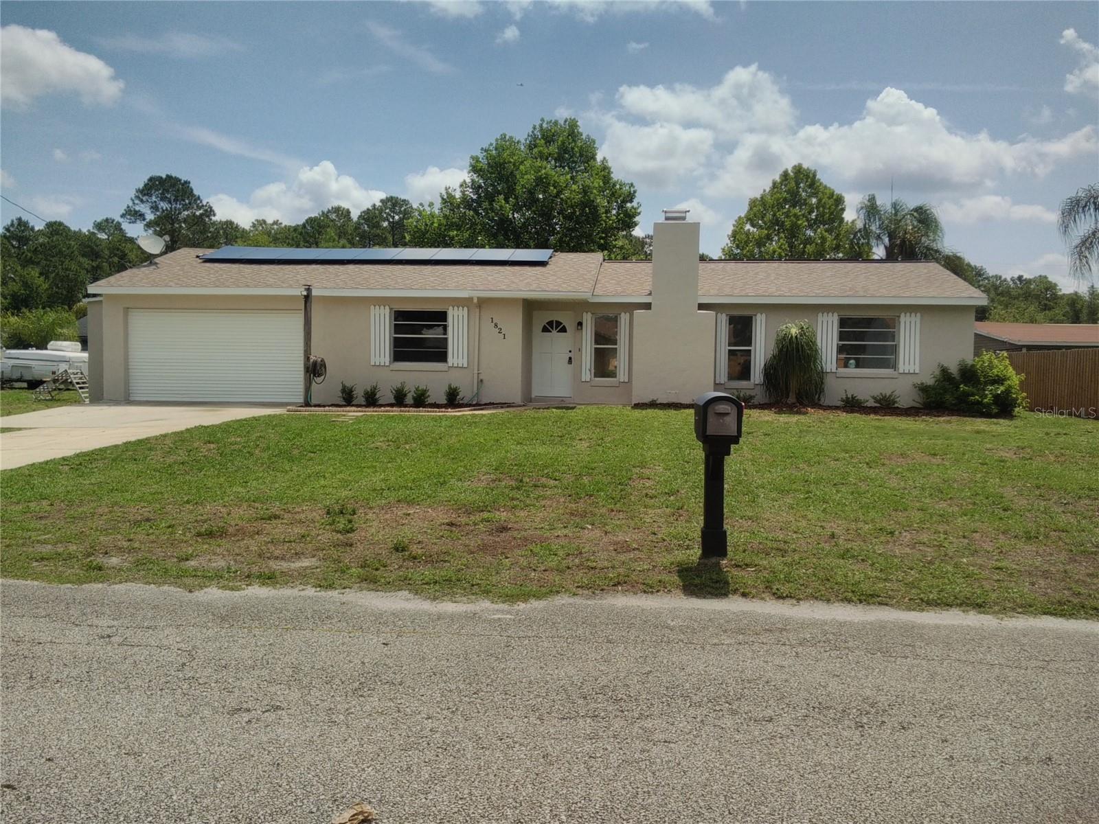 Image 2 of 36 For 1821 Talmadge Street