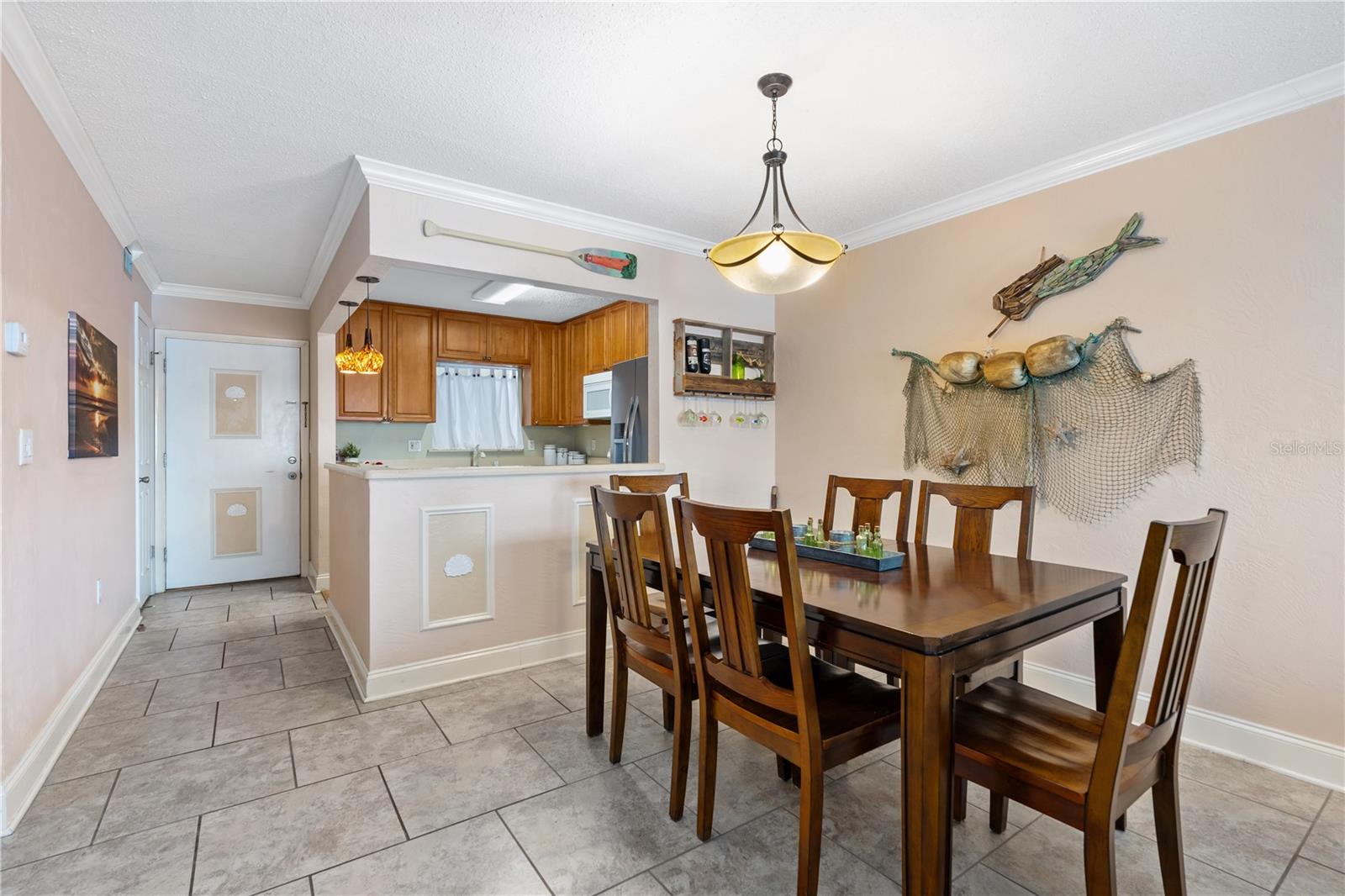 Image 13 of 42 For 2711 Halifax Avenue 264