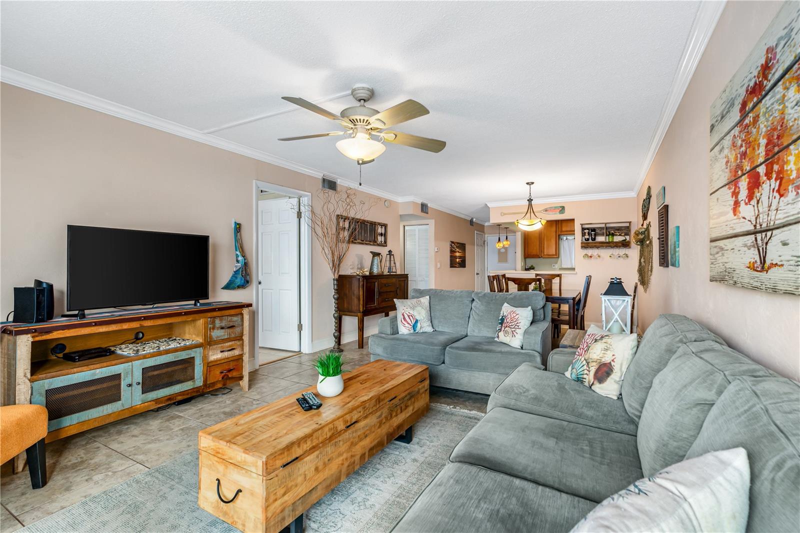 Image 8 of 42 For 2711 Halifax Avenue 264