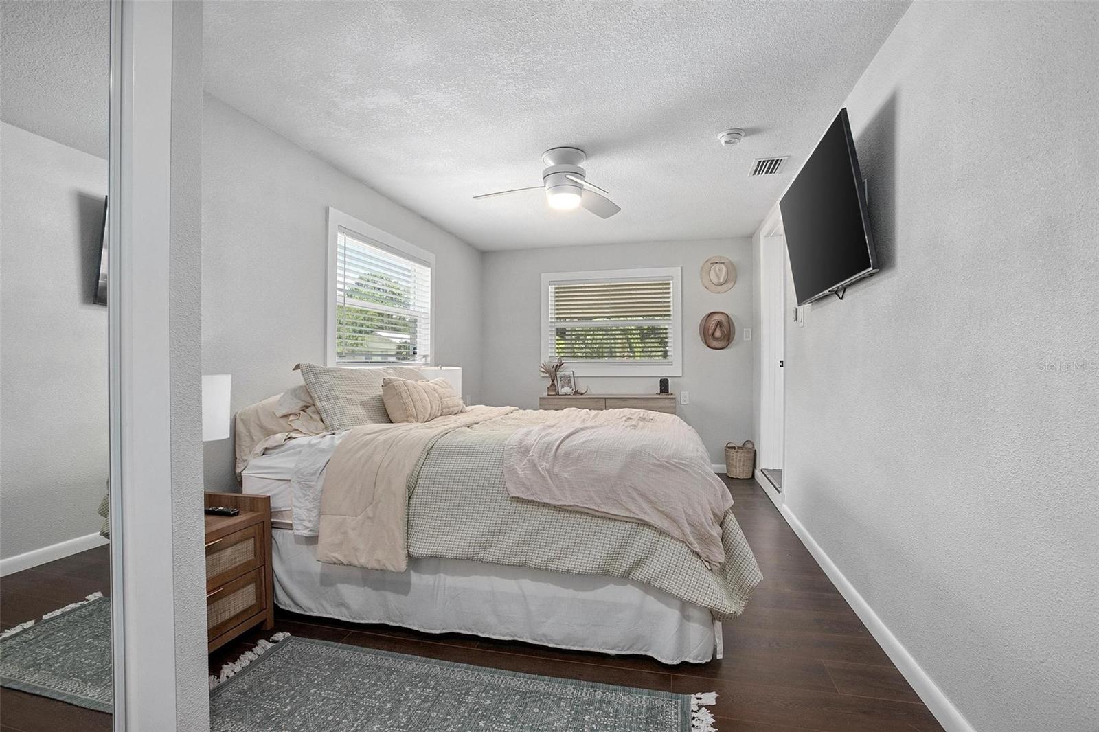 Image 16 of 29 For 1402 Voorhis Avenue
