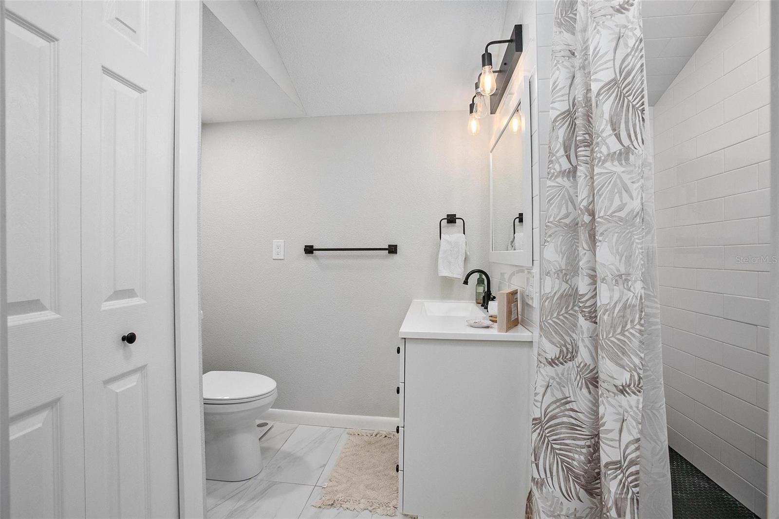 Image 17 of 29 For 1402 Voorhis Avenue