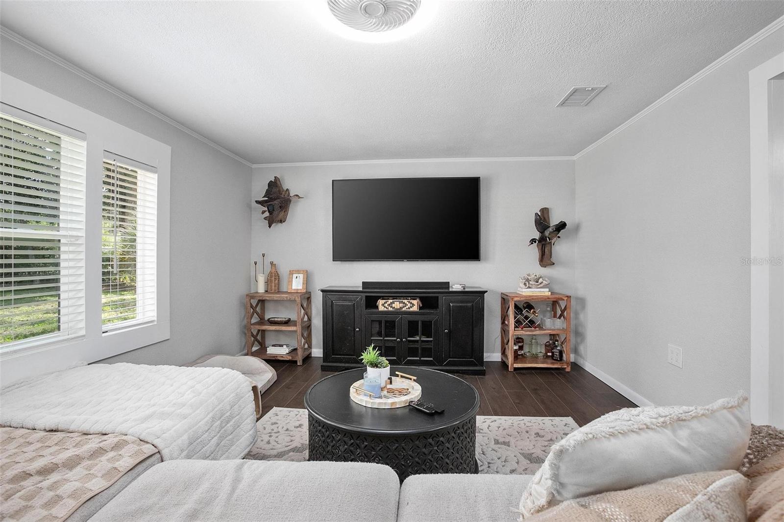 Image 9 of 29 For 1402 Voorhis Avenue