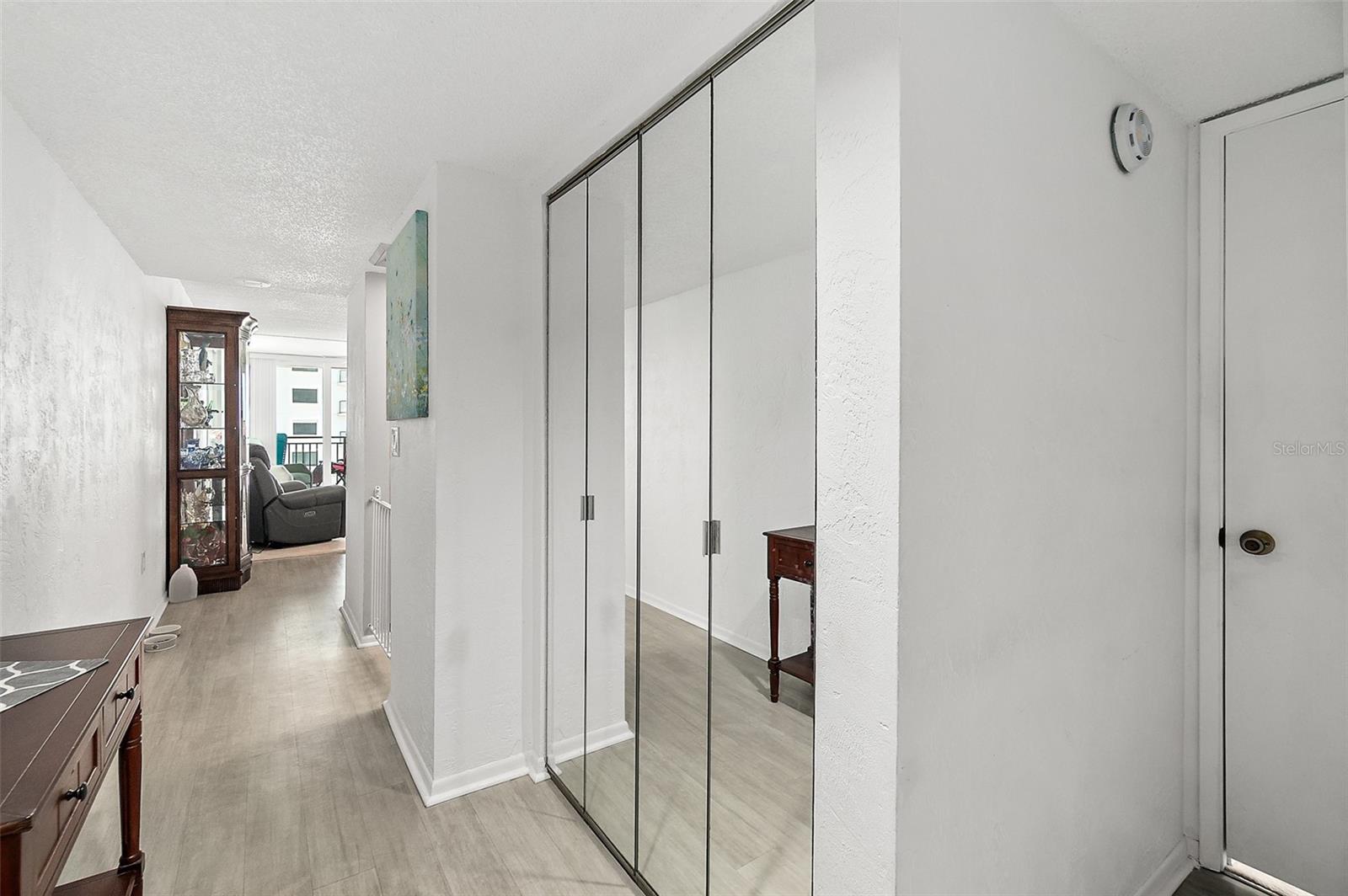 Image 11 of 46 For 2987 Atlantic Avenue 901