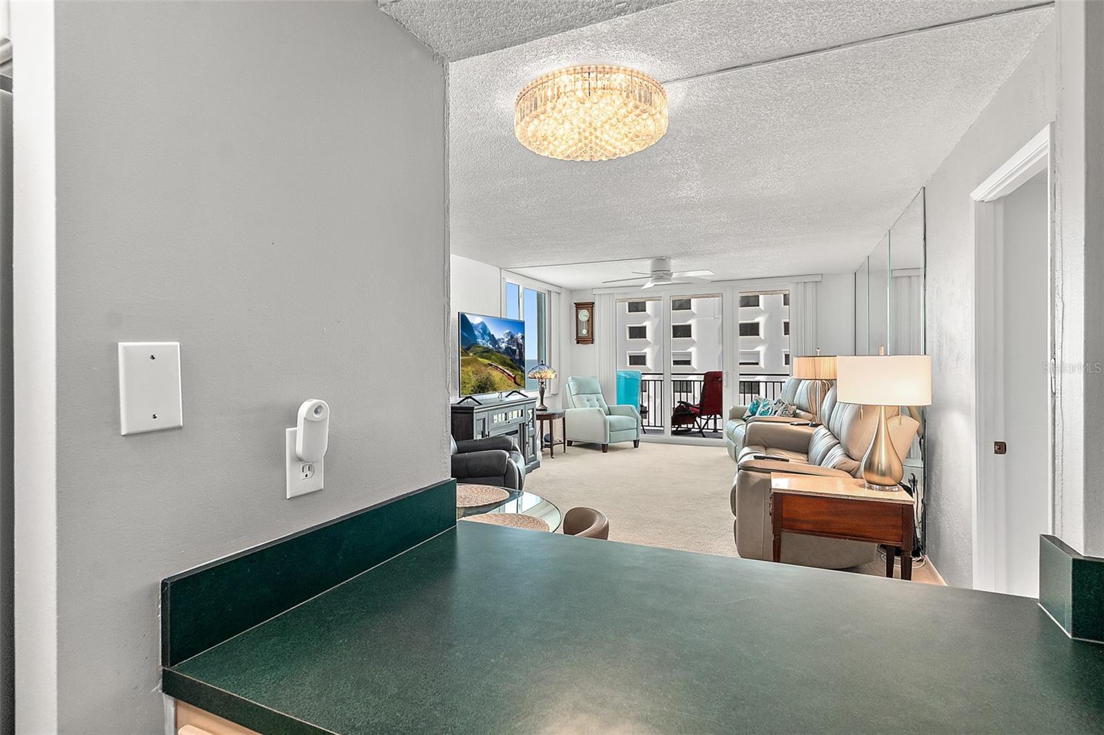 Image 15 of 46 For 2987 Atlantic Avenue 901