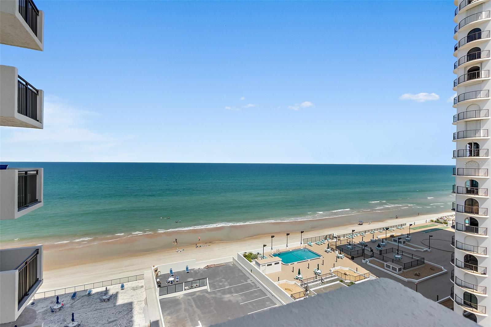 Image 19 of 46 For 2987 Atlantic Avenue 901