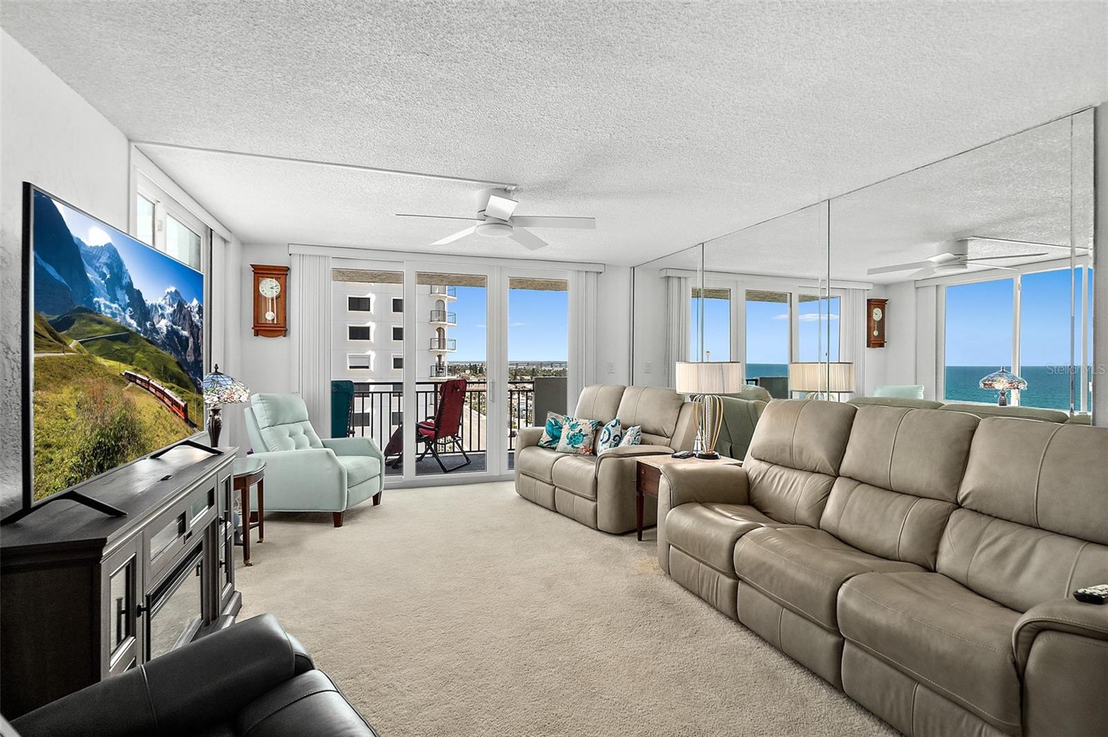 Image 4 of 46 For 2987 Atlantic Avenue 901