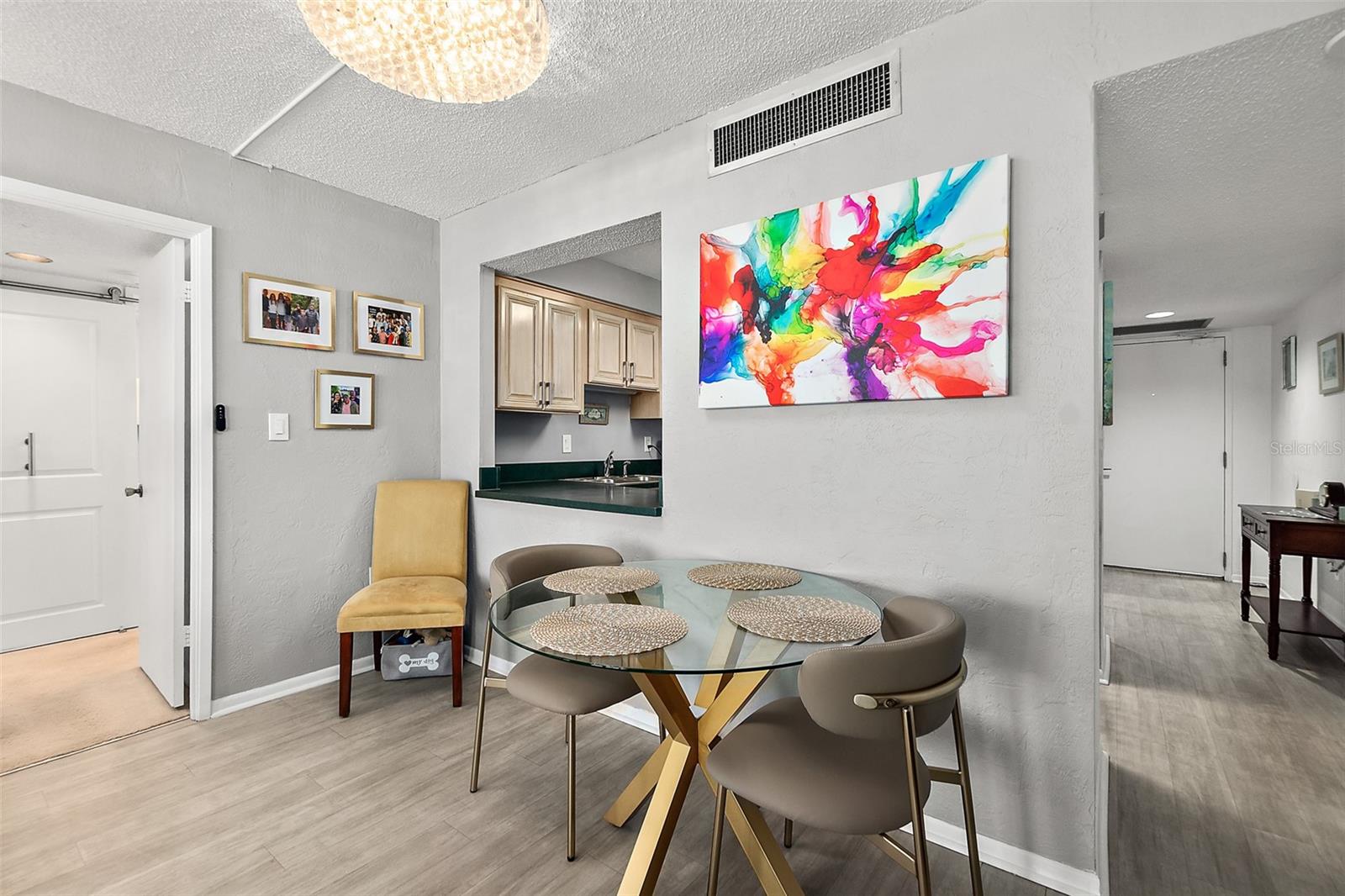 Image 9 of 46 For 2987 Atlantic Avenue 901