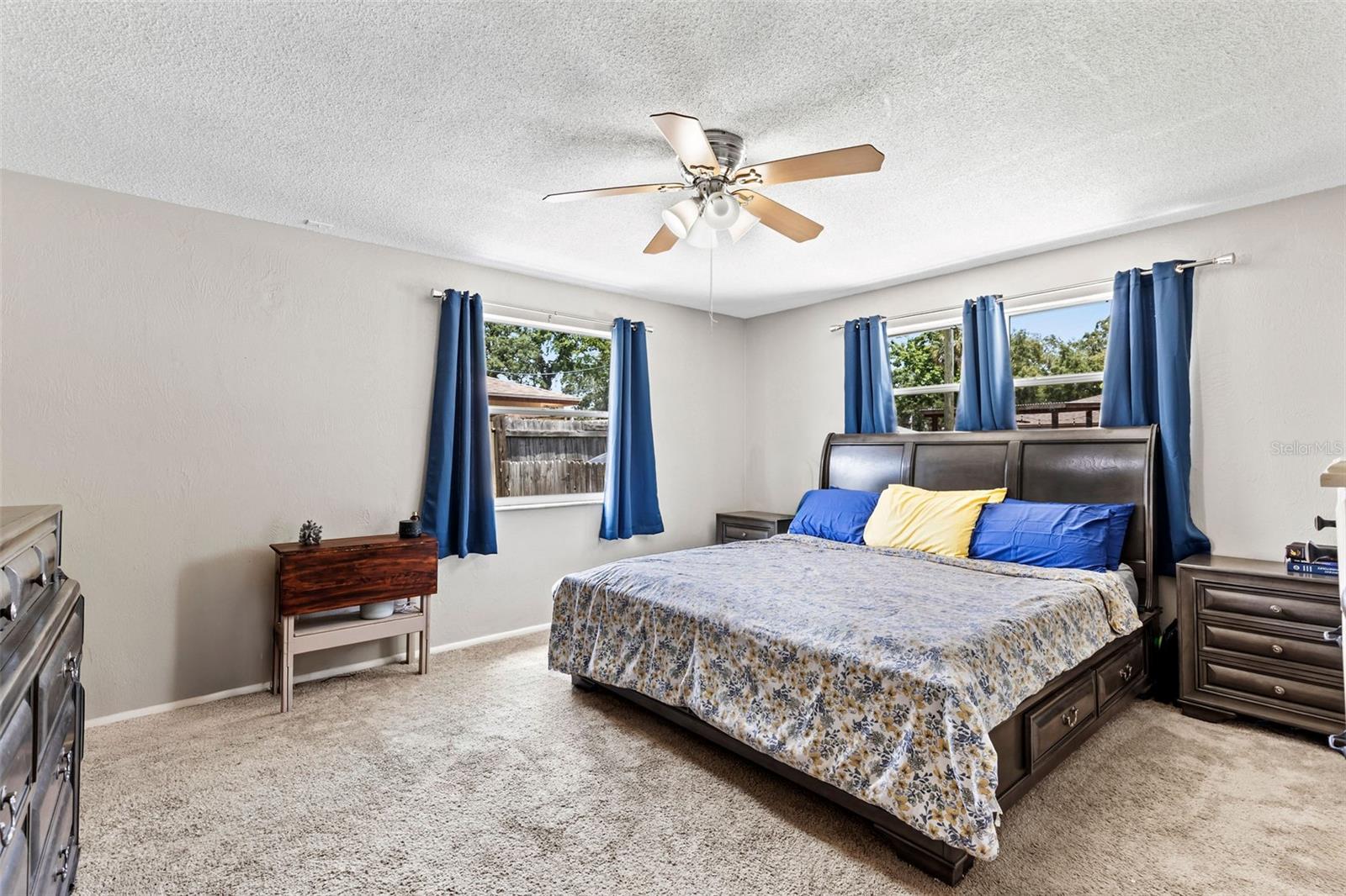Image 19 of 45 For 833 Lucerne Circle