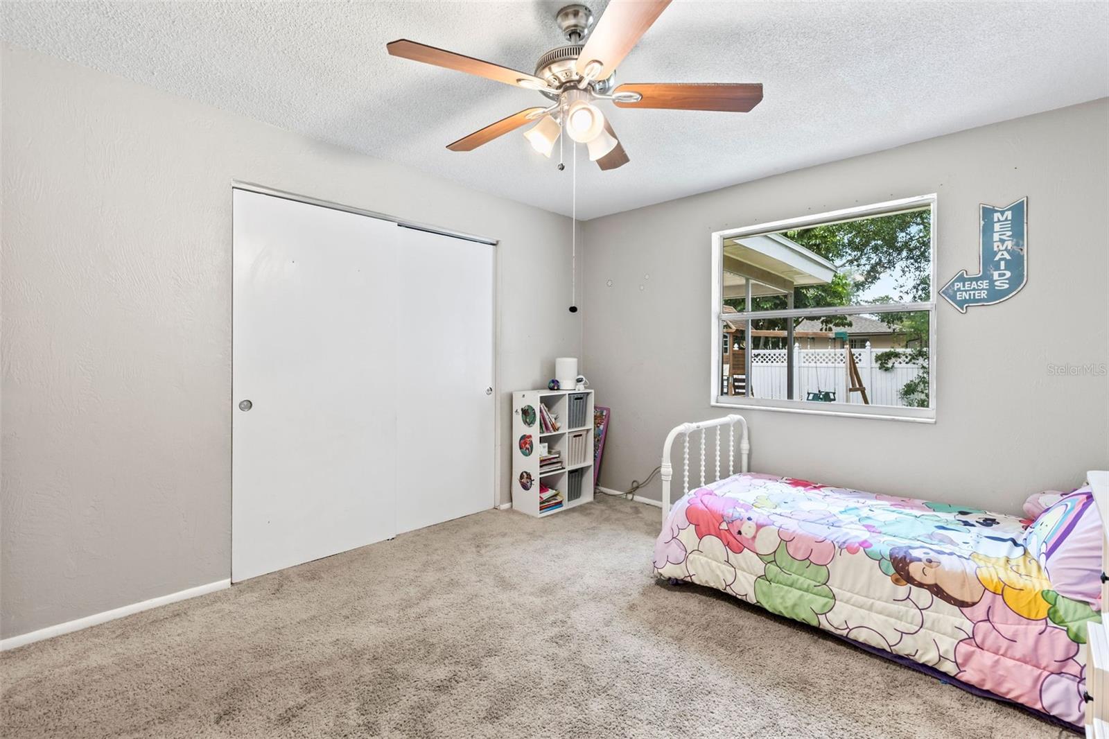 Image 33 of 45 For 833 Lucerne Circle