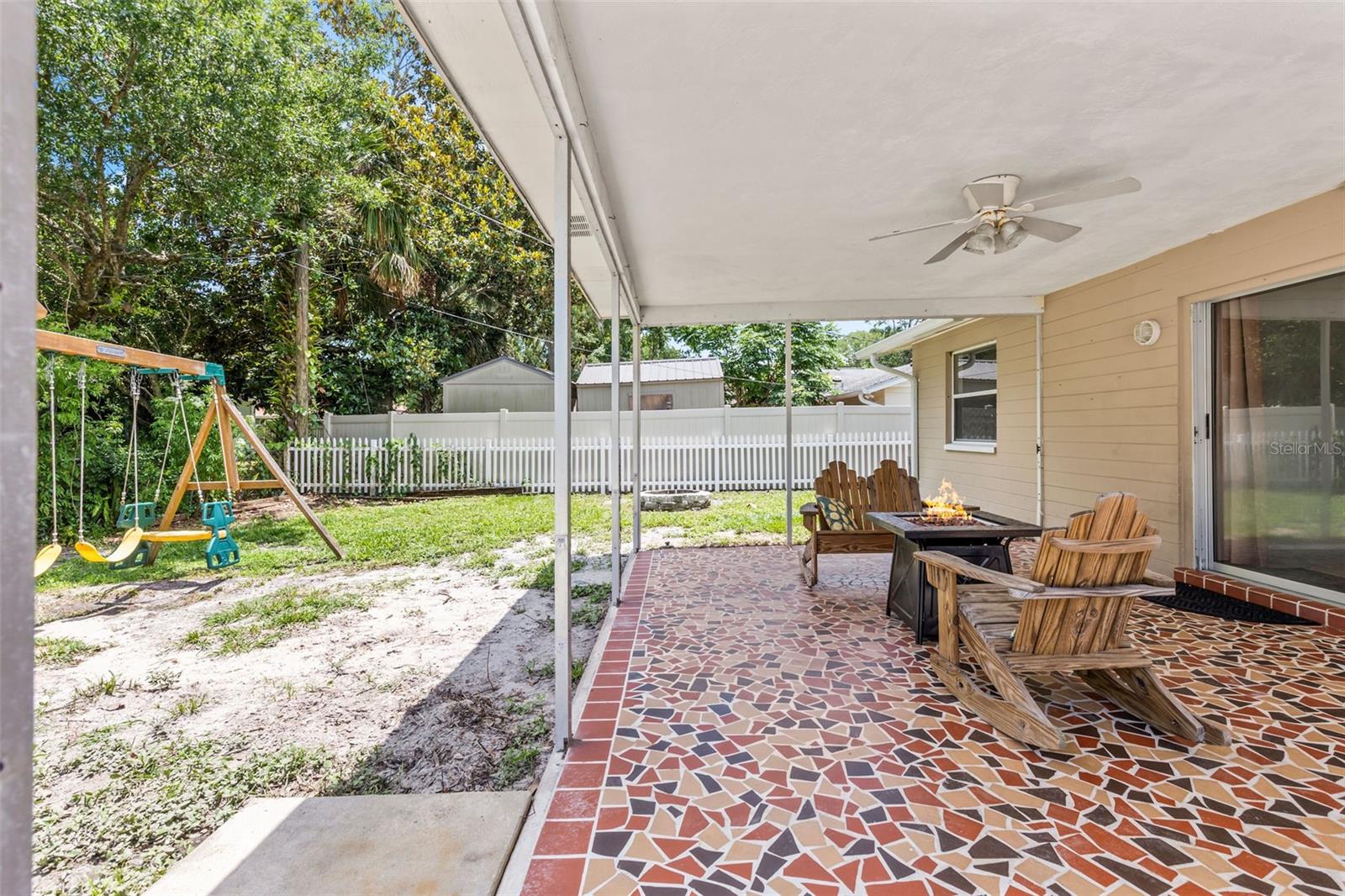 Image 35 of 45 For 833 Lucerne Circle