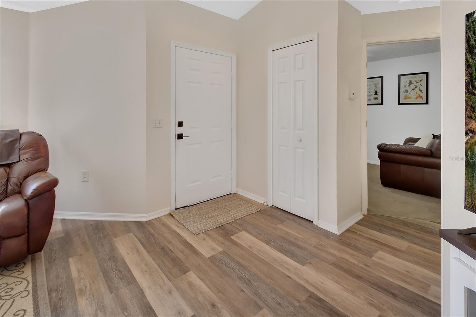 Image 8 of 27 For 414 Lancaster Avenue