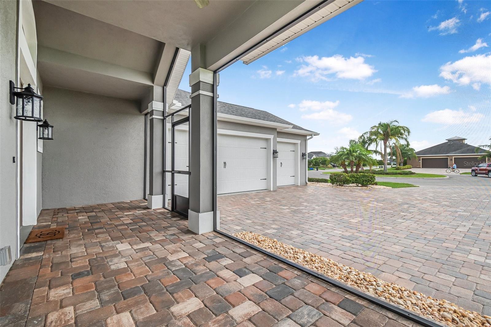 Image 19 of 72 For 2948 Bella Flore Terrace