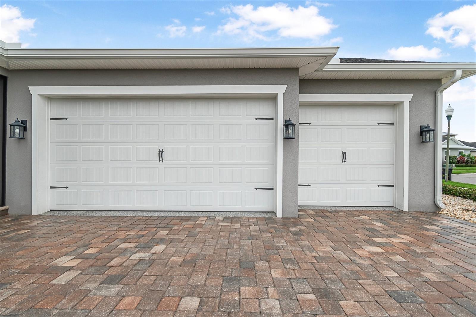 Image 20 of 72 For 2948 Bella Flore Terrace