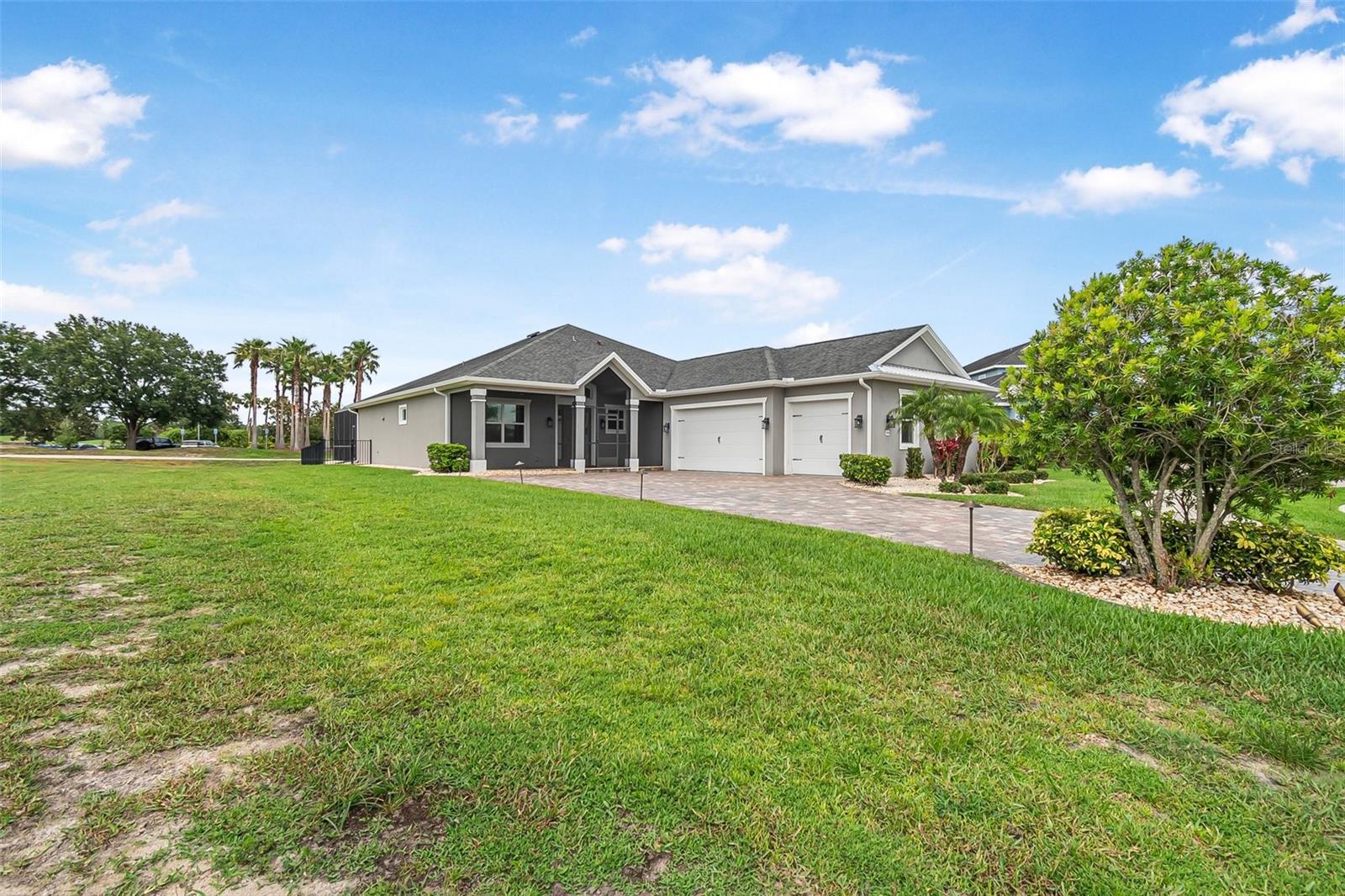 Image 22 of 72 For 2948 Bella Flore Terrace