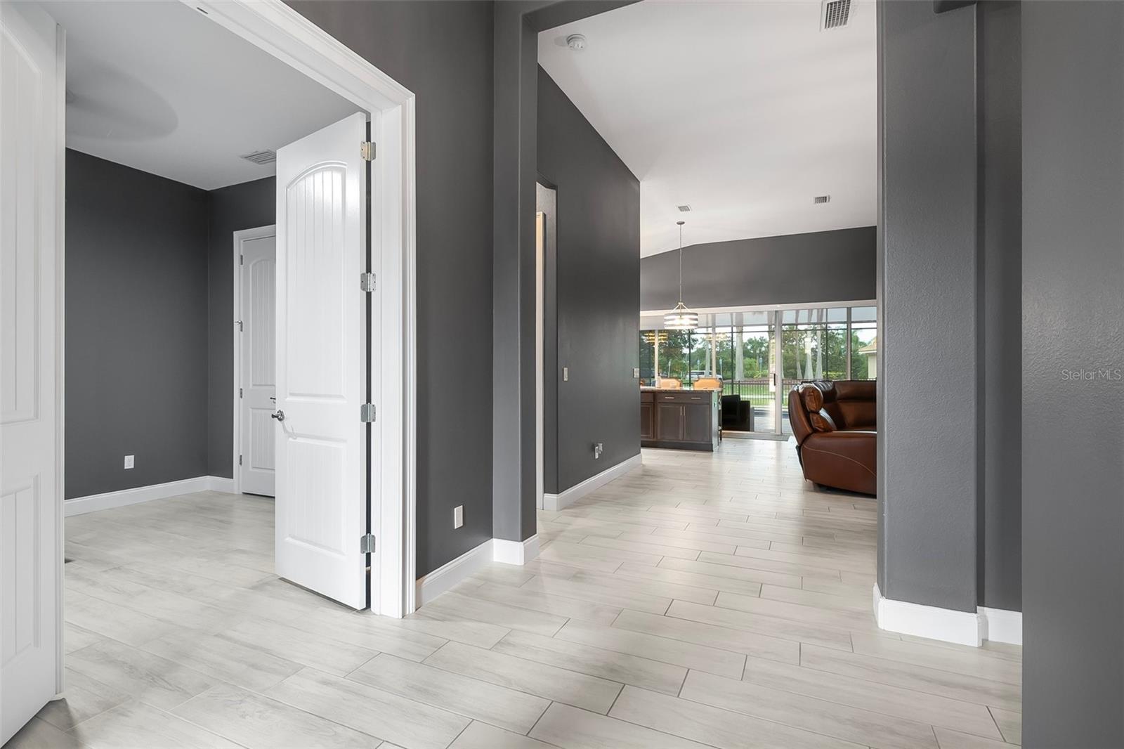 Image 39 of 72 For 2948 Bella Flore Terrace