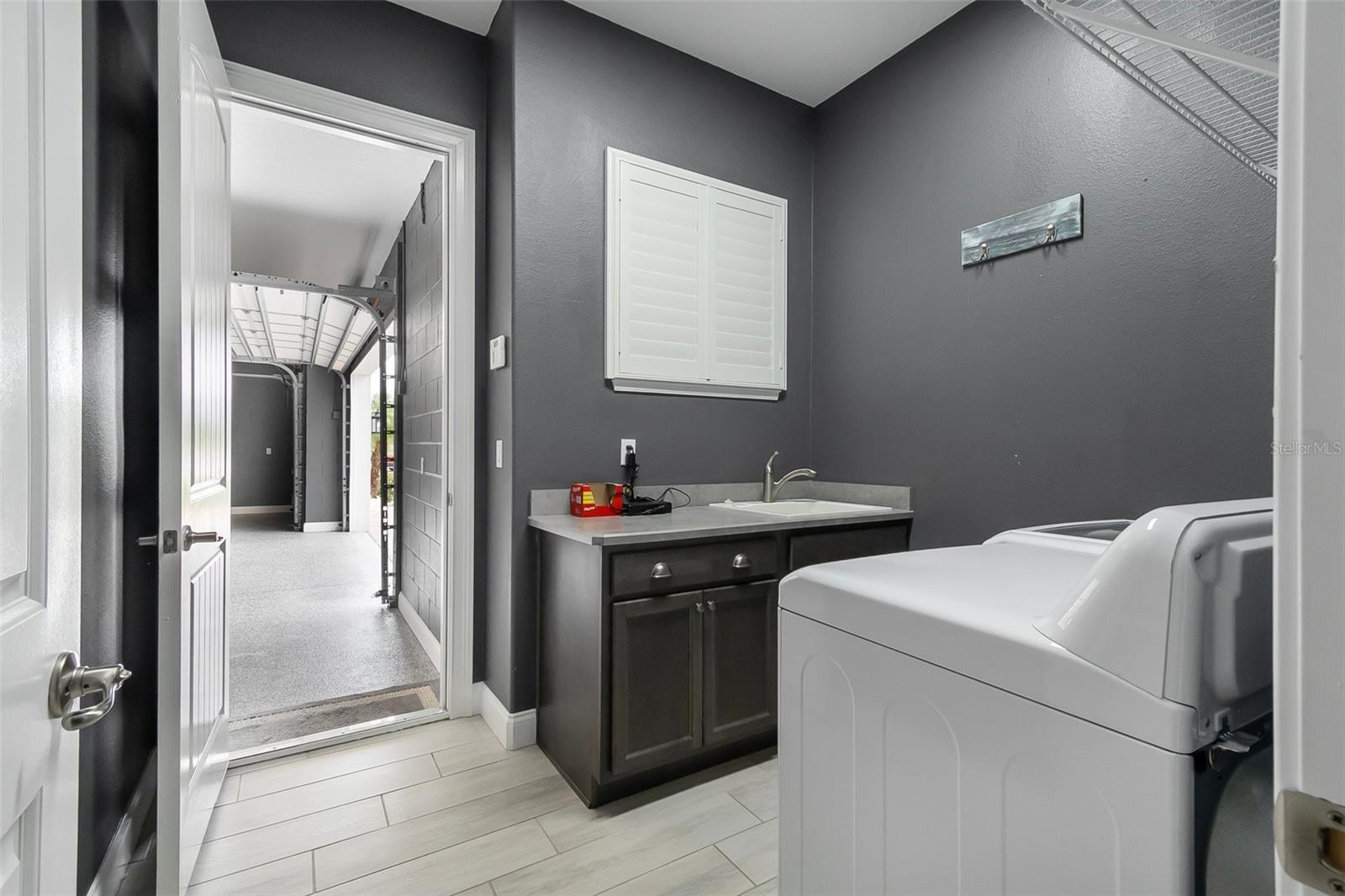 Image 40 of 72 For 2948 Bella Flore Terrace