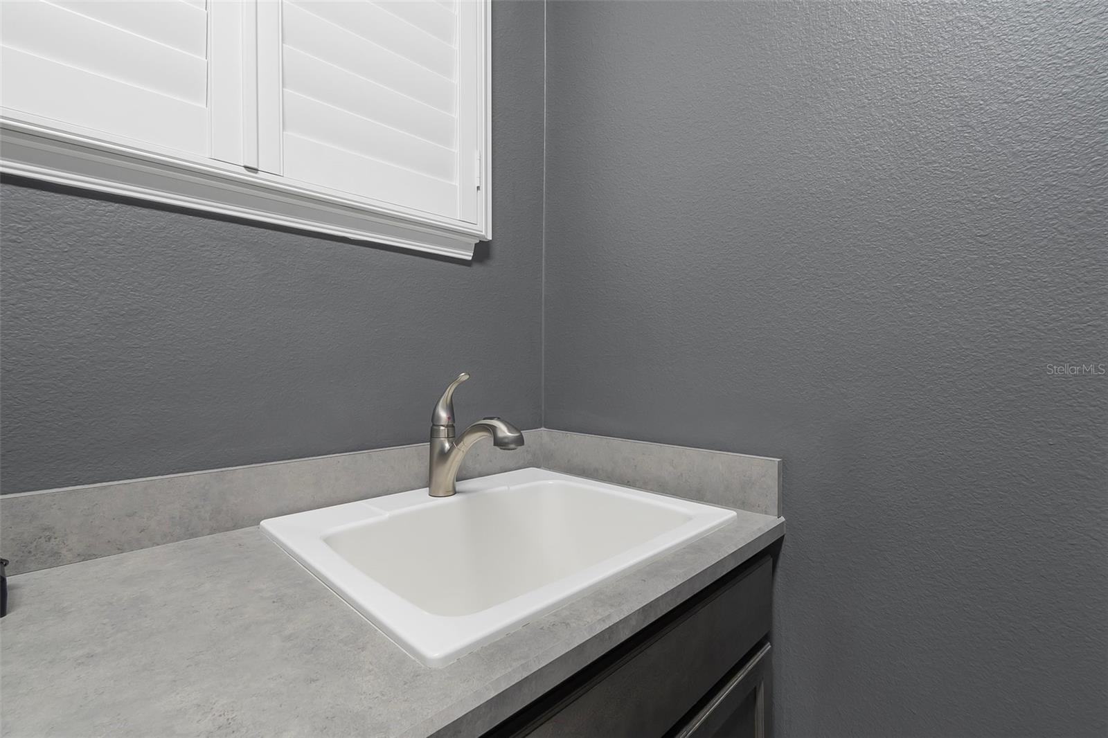 Image 42 of 72 For 2948 Bella Flore Terrace