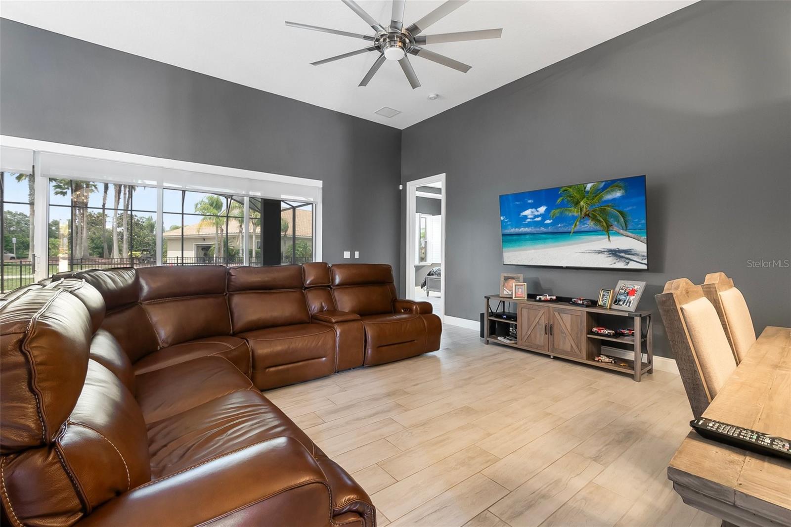 Image 60 of 72 For 2948 Bella Flore Terrace
