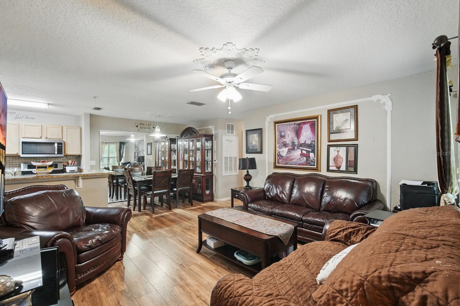 Image 5 of 25 For 944 Regatta Bay Drive 12-102