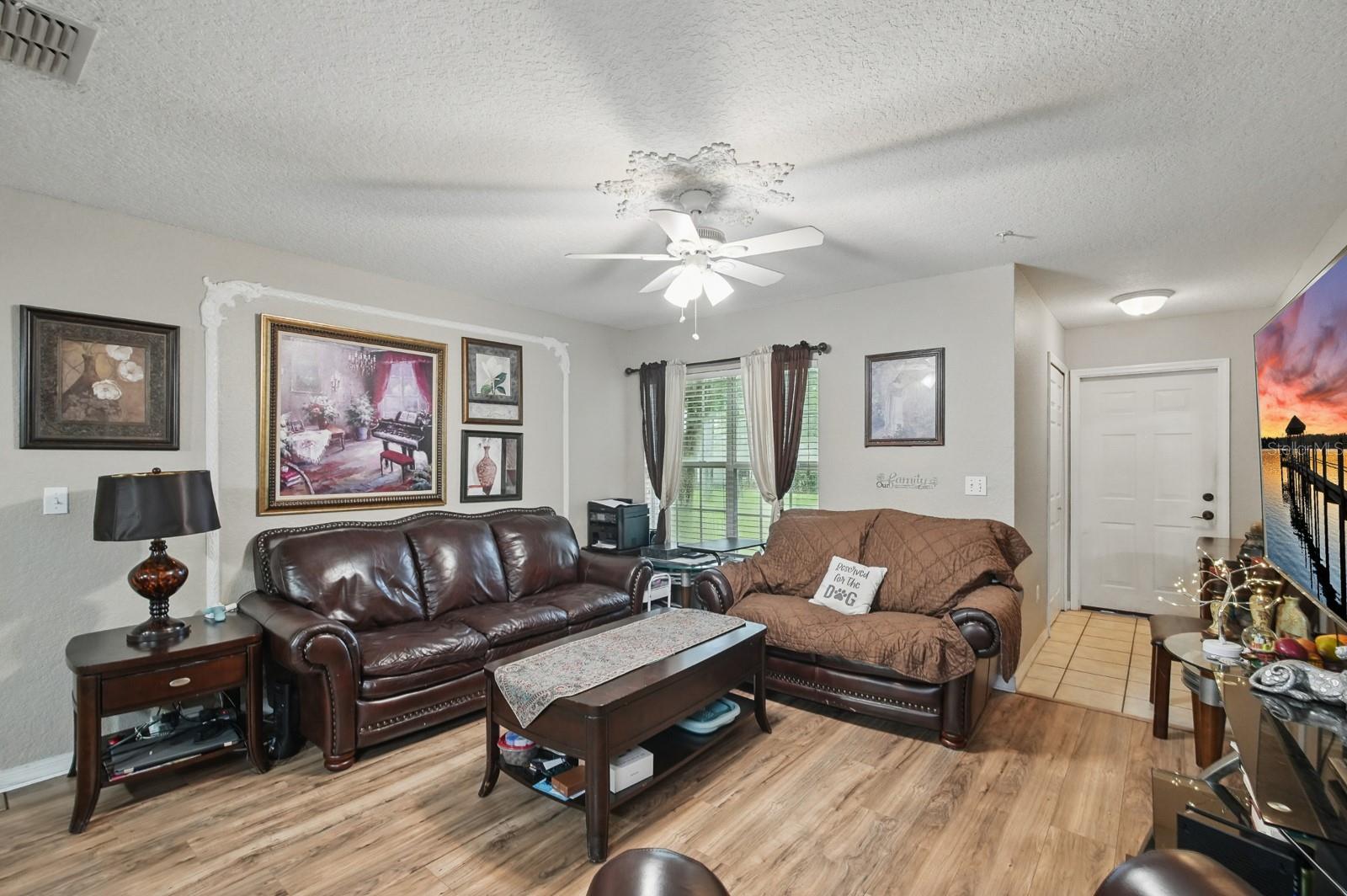 Image 6 of 25 For 944 Regatta Bay Drive 12-102