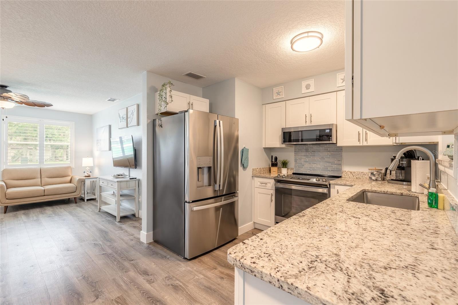 Image 12 of 41 For 203 Fox Place