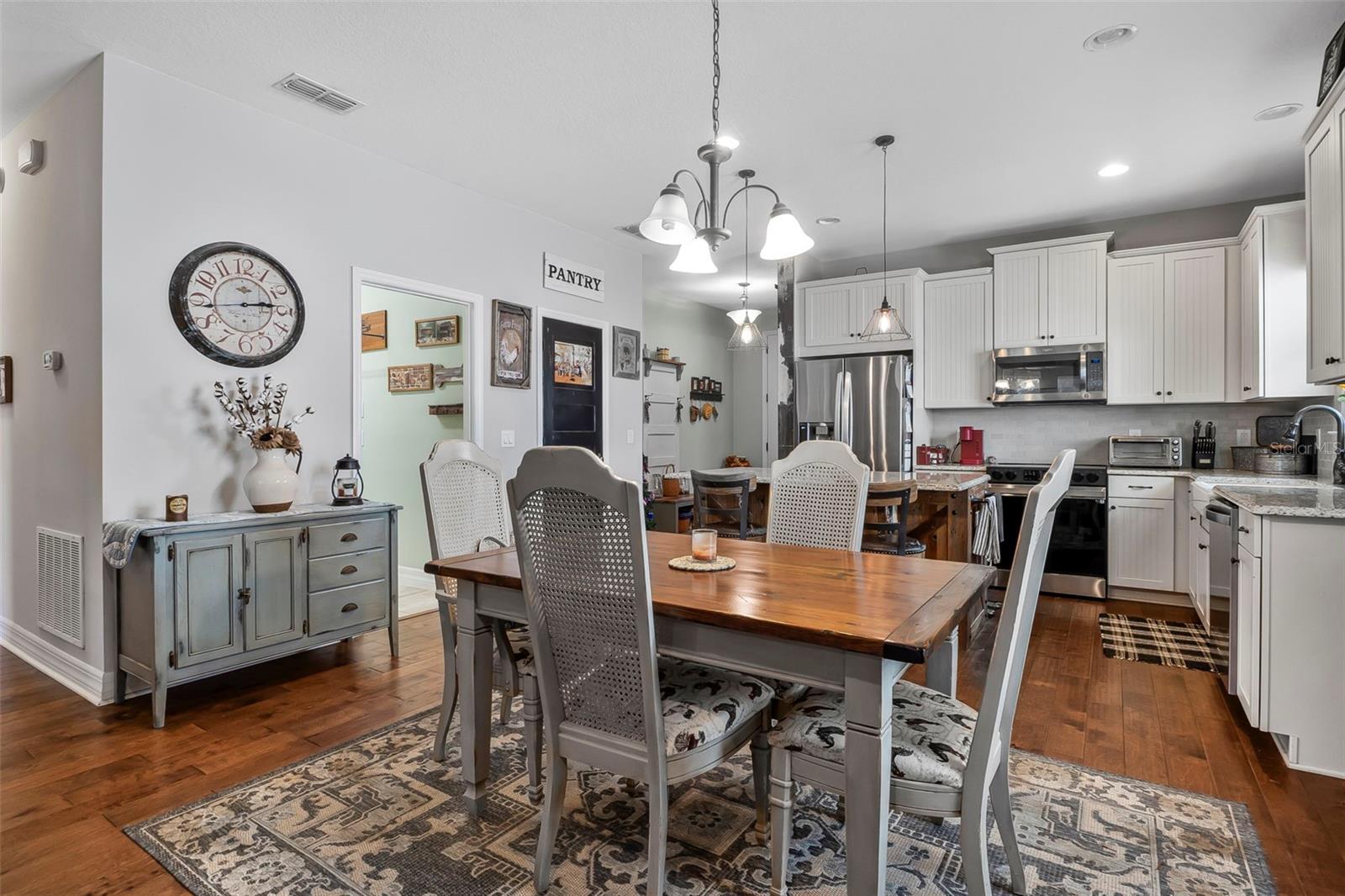 Image 12 of 38 For 2412 Regency Park Drive