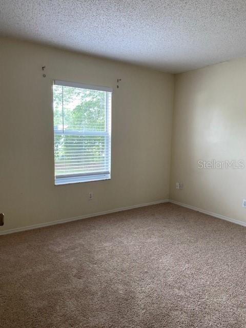Image 16 of 21 For 2292 Harding Circle