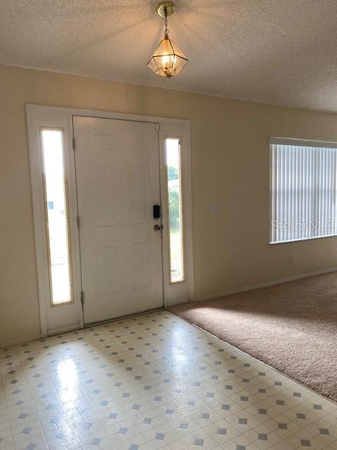 Image 4 of 21 For 2292 Harding Circle