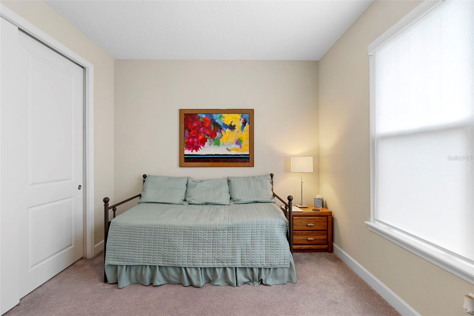 Image 33 of 59 For 978 Victoria Hills Drive S
