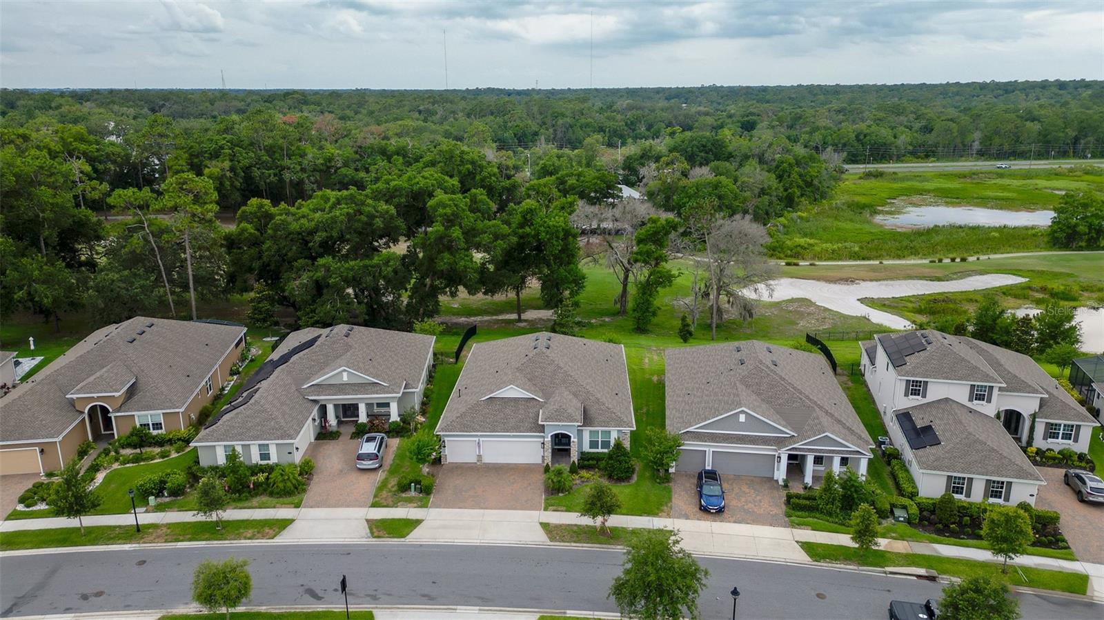 Image 47 of 59 For 978 Victoria Hills Drive S