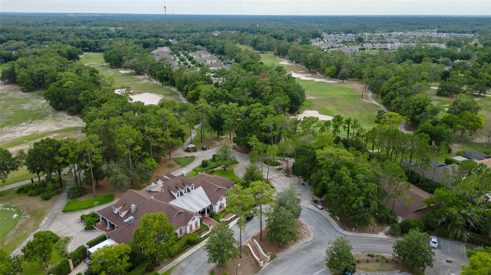 Image 52 of 59 For 978 Victoria Hills Drive S