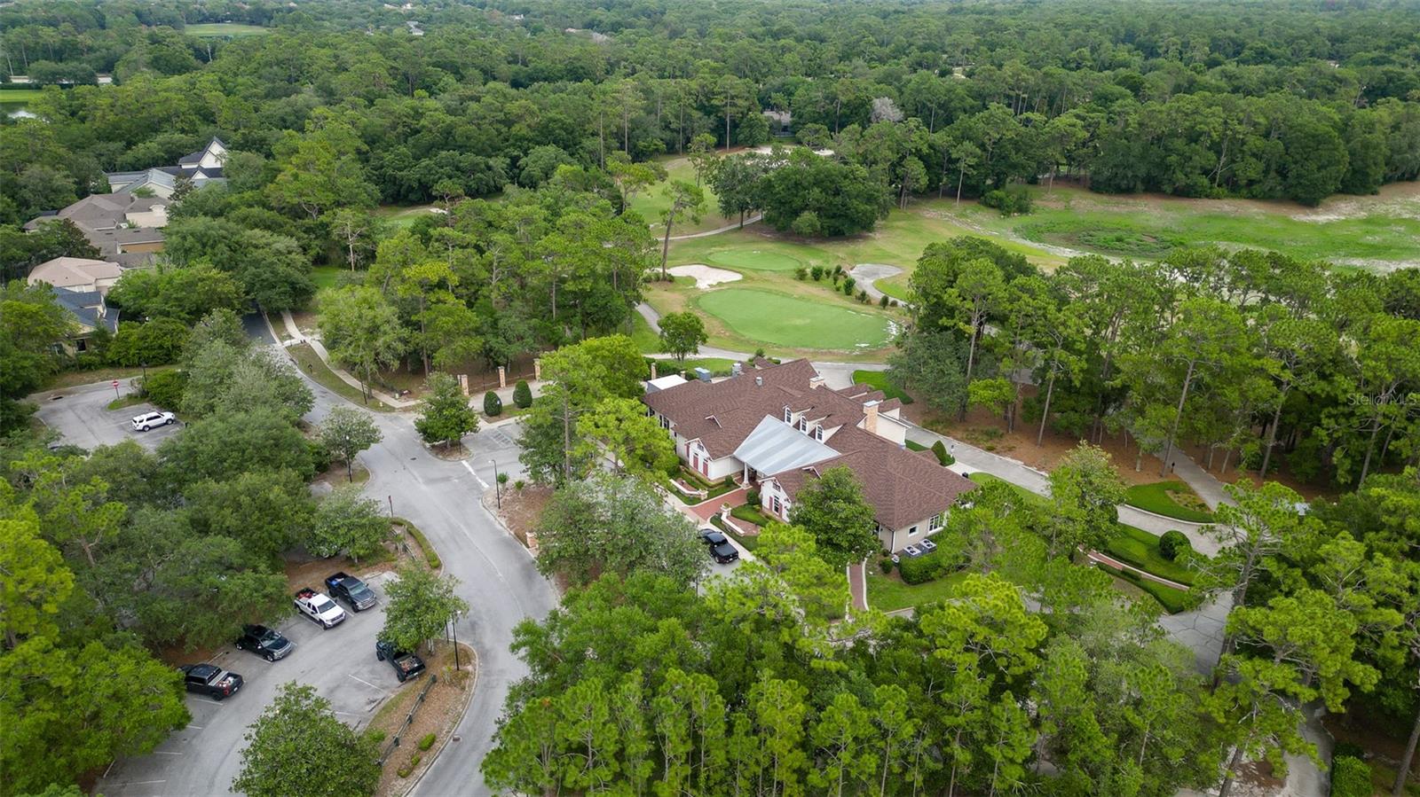 Image 53 of 59 For 978 Victoria Hills Drive S