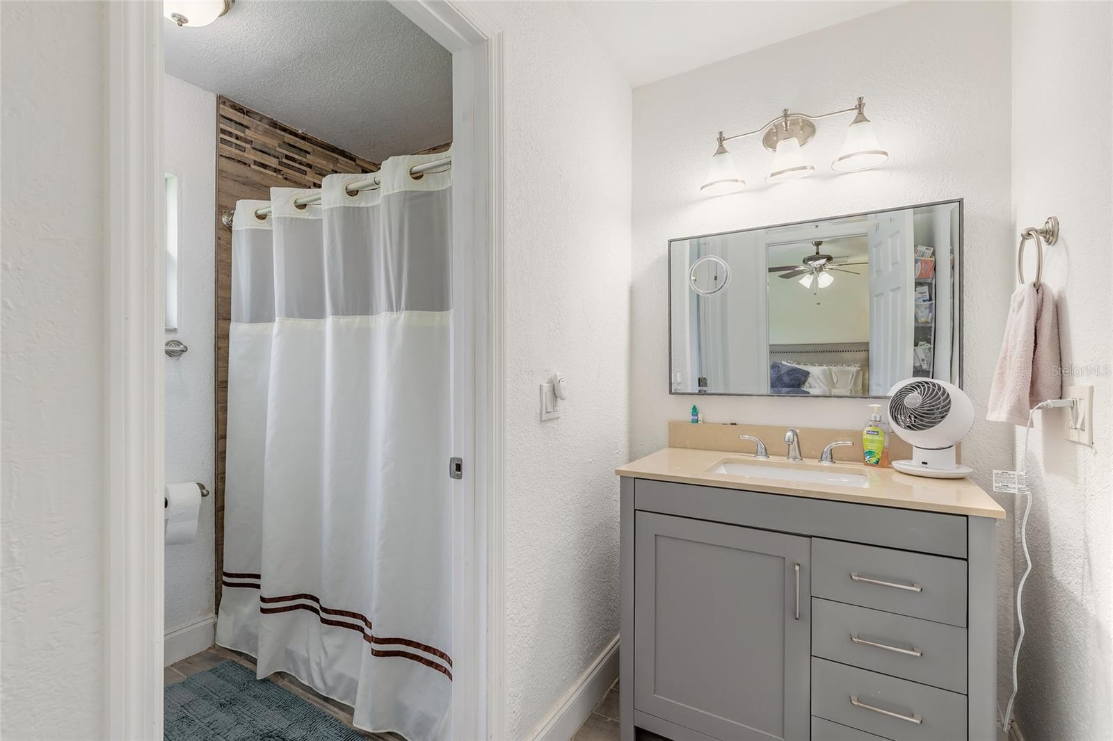Image 11 of 34 For 1166 Tracy Drive