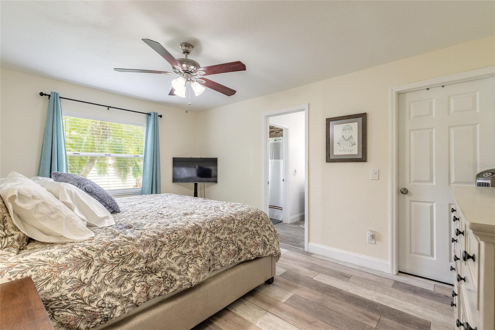 Image 9 of 34 For 1166 Tracy Drive