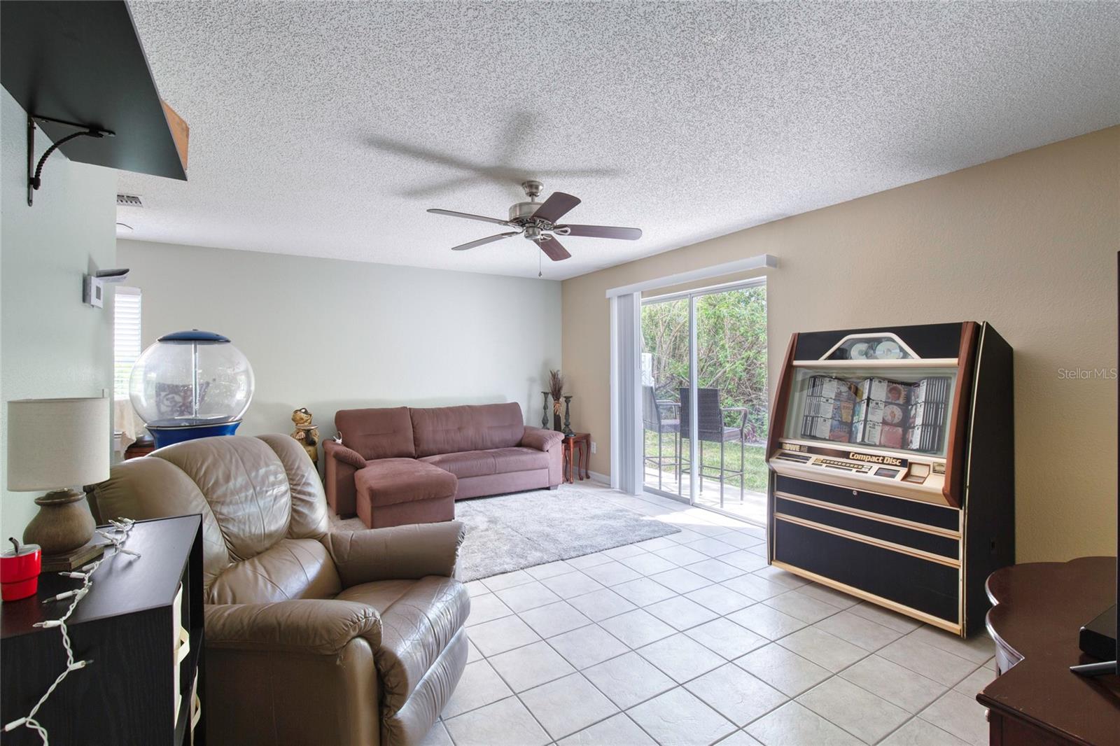Image 21 of 69 For 721 Laurel Bay Circle