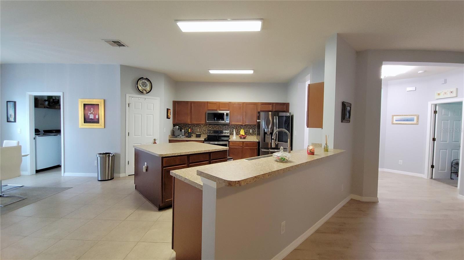 Image 14 of 47 For 1632 Blue Grass Blvd