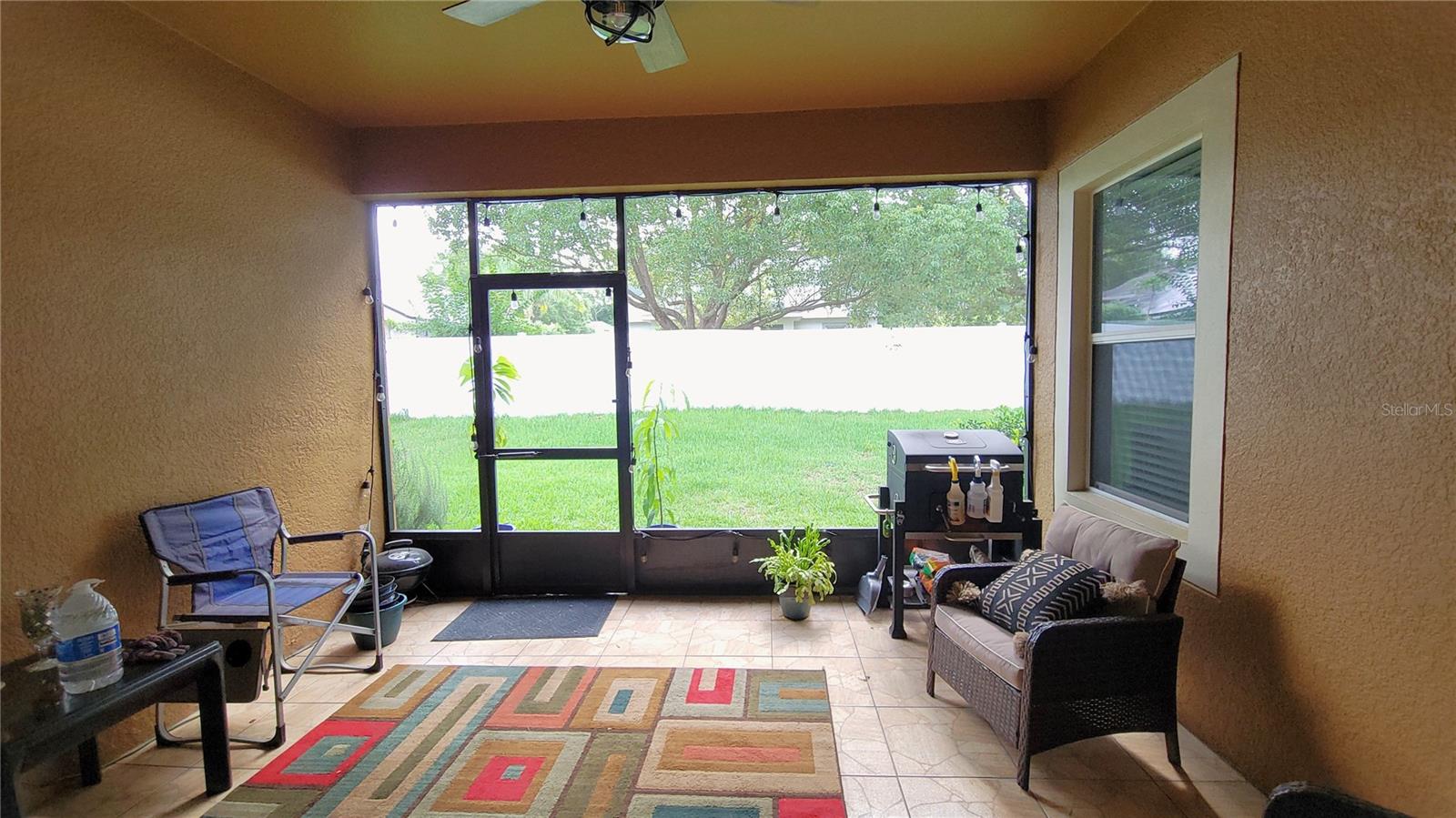 Image 39 of 47 For 1632 Blue Grass Blvd