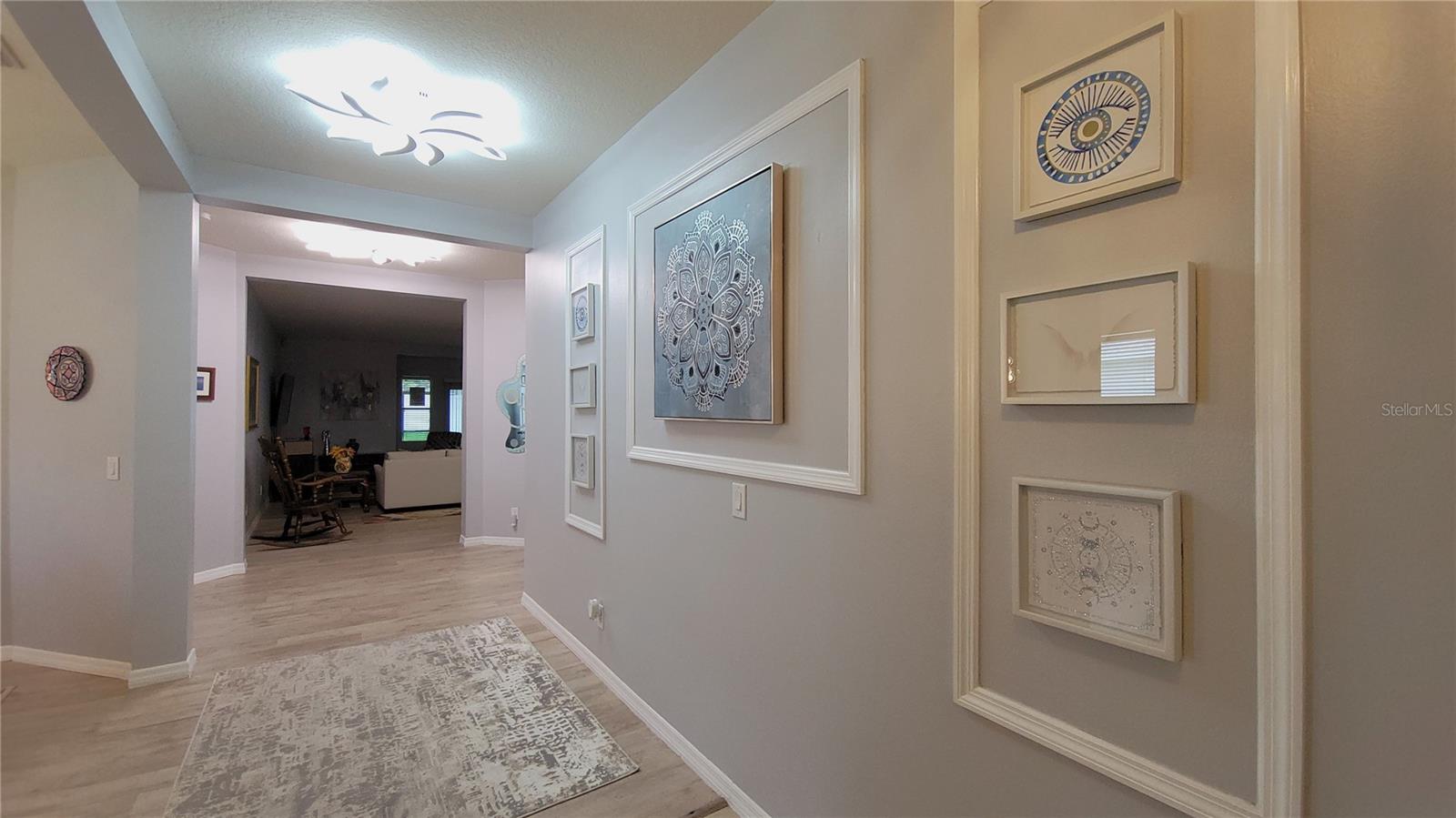 Image 6 of 47 For 1632 Blue Grass Blvd