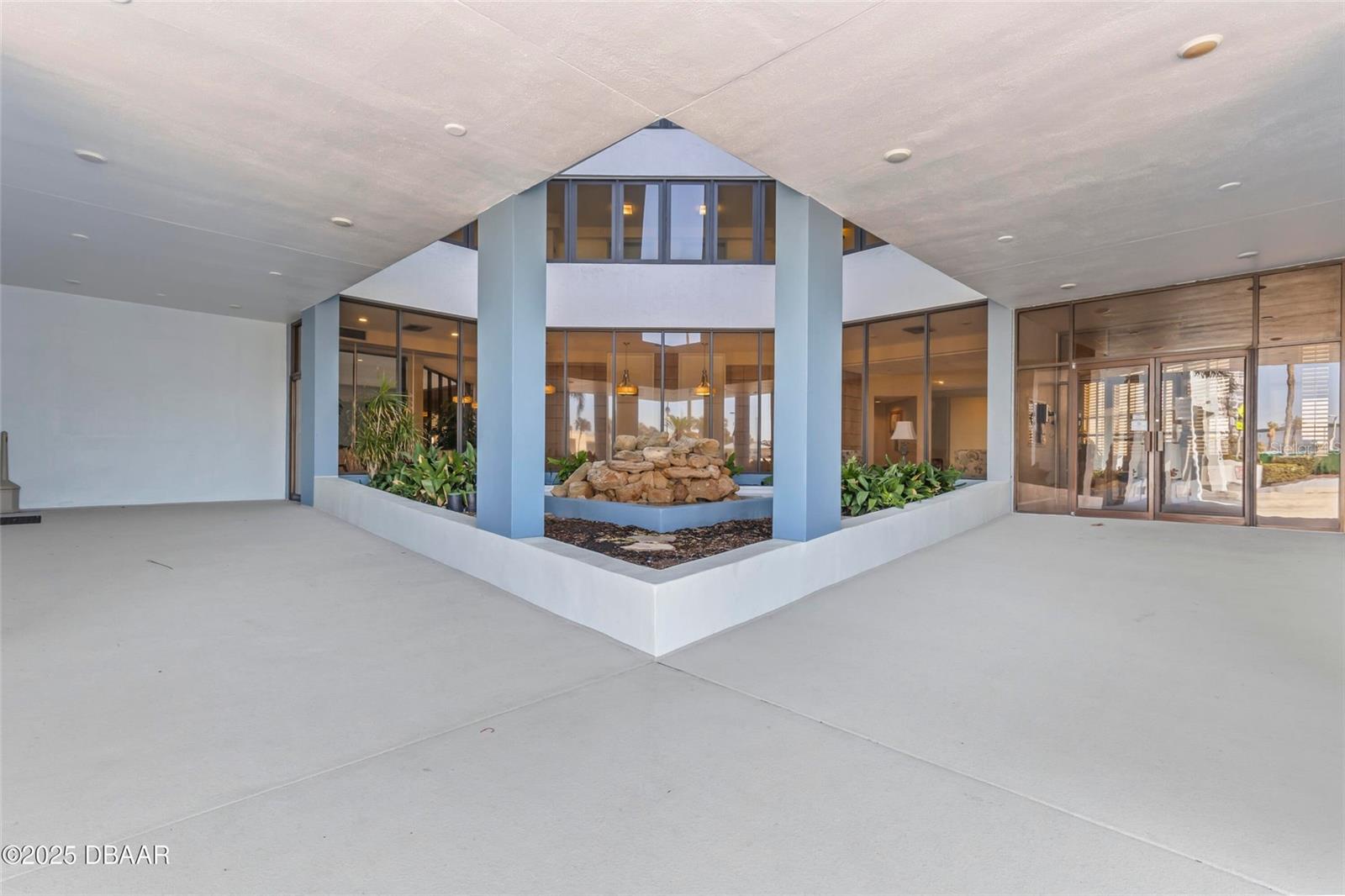 Image 51 of 57 For 3047 Atlantic Avenue 1805