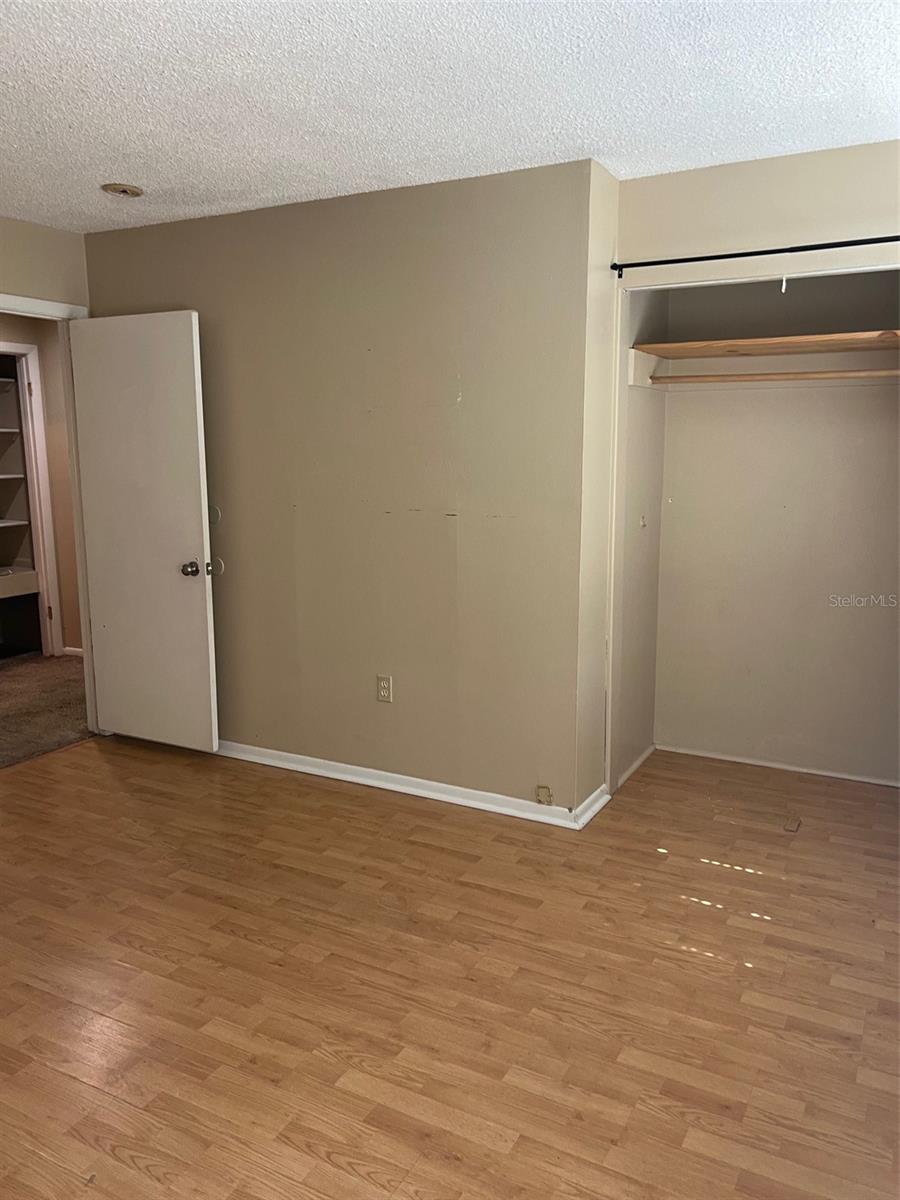 Image 2 of 11 For 621 Indiana Avenue 13