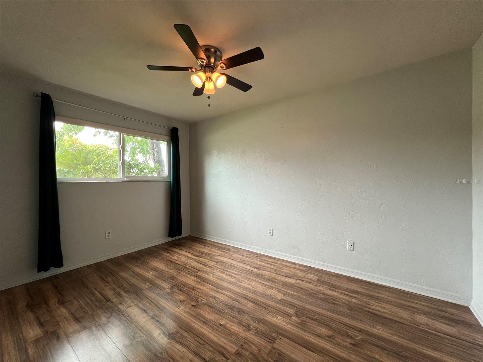 Image 18 of 32 For 180 Pine Grove Court